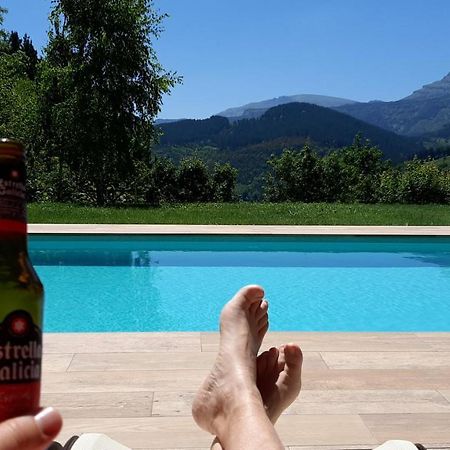 Iturriotz Berezia Apartment Areatza Bagian luar foto