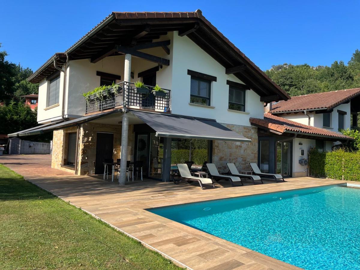 Iturriotz Berezia Apartment Areatza Bagian luar foto